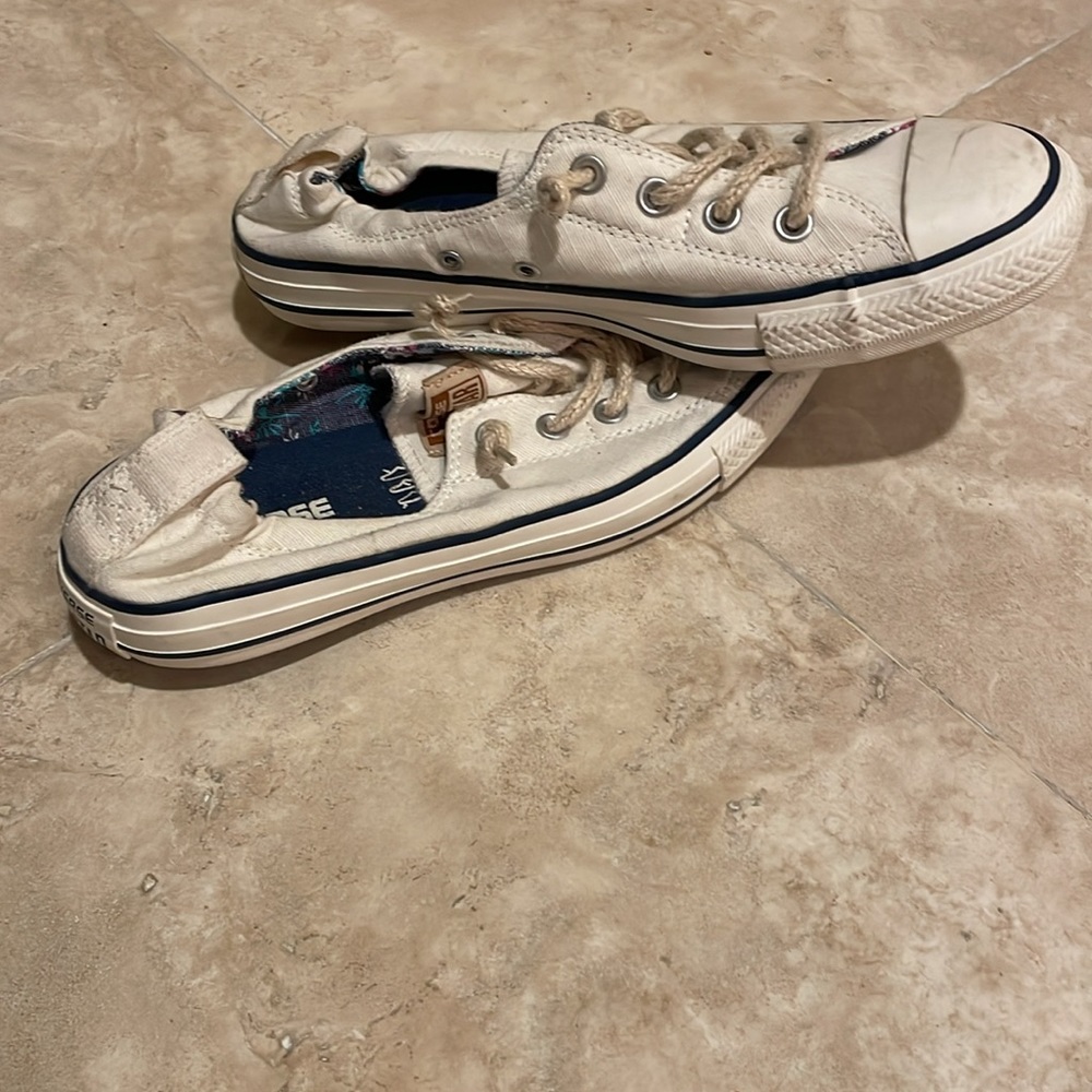 beige converse low tops in size 9.5 - Picture 7 of 7